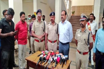 சோஷியல் மீடியாவில் தவறான கருத்து பதிவிட்டால் குண்டர் தடுப்புச் சட்டம் பாயும் - காவல் ஆணையர்