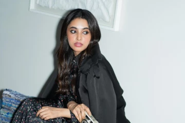 பிரியங்கா அருள்மோகன் அழகிய லேட்டஸ்ட் போட்டோஷூட்