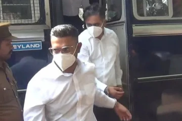 சரித் அபேசிங்கவிற்கு விளக்கமறியல்