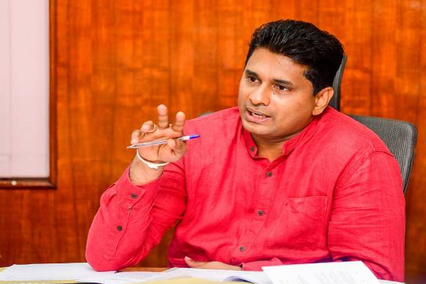 அதிகாரத்தை தமிழருக்கு கொடுத்தால் ஆபத்து! முக்கியஸ்தர் விடுத்த எச்சரிக்கை | Its Dangerous To Give Power To Tamils Weerasekara