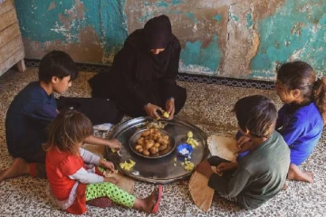 கடும் பசி: உணவுக்காக சிறுநீரகத்தை விற்கும் அவல நிலையில் மக்கள்!