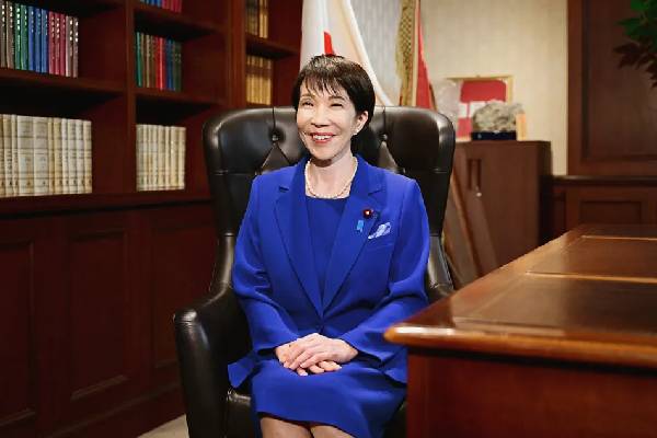 நான்கு மணி நேரம் மட்டுமே தூக்கம்... பெண் பிரதமரின் கருத்தால் வெடித்த சர்ச்சை | Takaichi Says She Sleeps Only