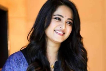 நடிகை அனுஷ்காவின் அம்மா, அப்பாவை பார்த்துள்ளீர்களா - அழகிய குடும்பம்