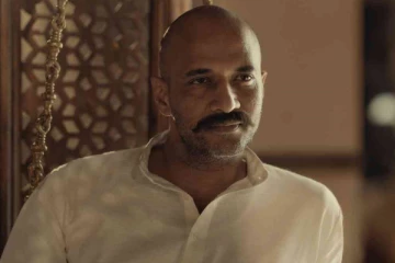 கிஷோரா இப்படி நடித்தது.. படுக்கையறை வீடியோவால் ரசிகர்கள் ஷாக்