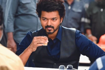 தன்னை நம்பர் 1 என்று நம்ப வைக்க விஜய் செய்யும் பித்தலாட்டம்