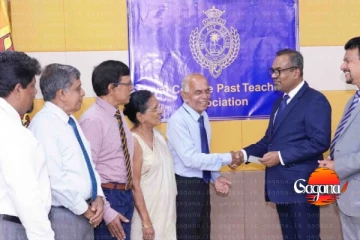 රාජකීය විද්‍යාලයීය ආදි ගුරු සංගමයෙන් Sri lanka Rebuilding අරමුදලට මිලියනයක්