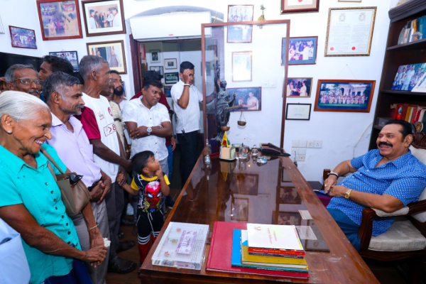 தொடரும் சர்ச்சை.. அரசியல் பயணம் குறித்து மனம் திறந்த மகிந்த | Mahinda Rajapaksa People Visit