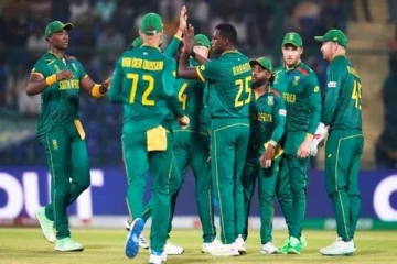 இலங்கையை வீழ்த்தி தென்ஆப்பிரிக்கா அபார வெற்றி