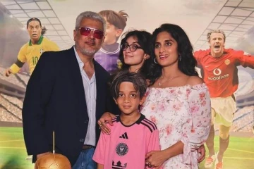 தன் மகனுக்காக ஷாலினி அஜித் குமார் செய்த செயல்.. வைரலாகும் புகைப்படம்