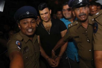 சிறையிலுள்ள முன்னாள் நாடாளுமன்ற உறுப்பினரிடமிருந்து மீட்கப்பட்ட கைத்தொலைபேசி!