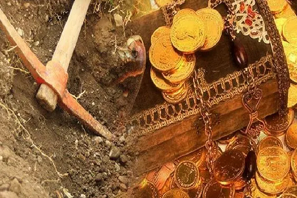 புதையல் தோண்டிய தேரர் ஒருவர் உட்பட மூவர் கைது | 3People Including A Monk Arrested Digging
