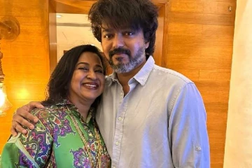 ராதிகா வீட்டிற்கு திடீரென சென்ற நடிகர் விஜய்!! காரணம் என்ன தெரியுமா..