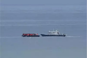 ஆங்கிலக்கால்வாயைக் கடக்க முயன்ற இந்தியருக்கு நேர்ந்த துயரம்