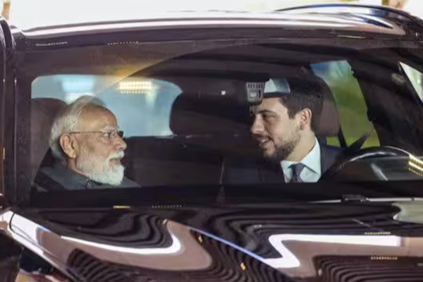 இந்திய பிரதமர் மோடிக்காக கார் ஓட்டிய ஜோர்தான் இளவரசர் | Jordanian Prince Drove Car For Indian Pm Modi
