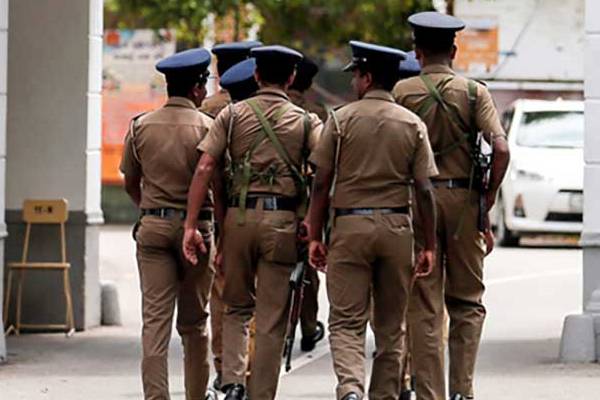 பொலிஸாருக்கு கிடைத்த இரகசிய தகவல்! கொழும்பில் சீன பிரஜை ஒருவர் கைது | Chinese National Arrested In Colombo