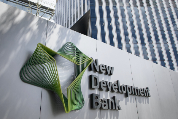 இலங்கைகக்கு ஆசிய அபிவிருத்தி வங்கி வழங்கிய பாரிய நிதி | Asian Development Bank Provides Usd 106 9 Million