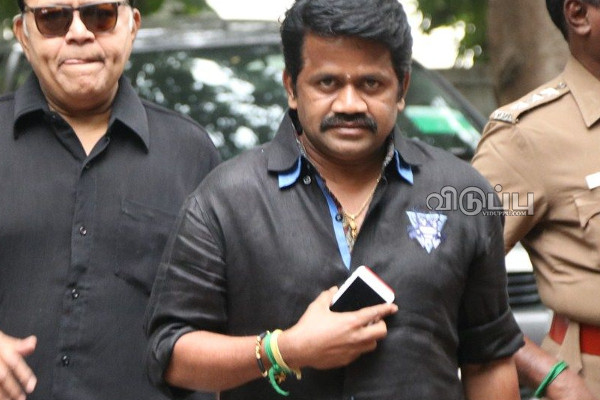 குழந்தையோடு வந்த அம்மாவே ஓடிட்டாங்க!! கமல் குடும்ப வாழ்க்கைக்கு லாயக்கில்லாதவர் என பேசிய நடிகர் | Jk Ritheesh Insult Kamal Family Politics Life