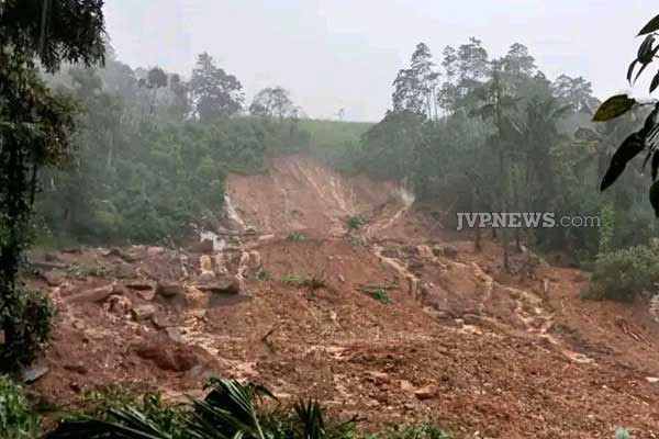 இலங்கையில் 650 குடும்பங்களுக்கு ஏற்பட்டுள்ள பெரும் ஆபத்து | Badulla District Prone To Landslide Risk