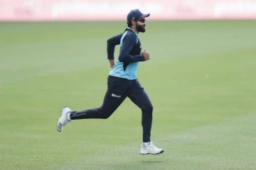 மோதி பார்க்கலாமா? - பயிற்சியை தொடங்கிய இந்திய வீரர்கள்