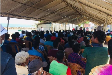 எழுத்து மூலமாக வாக்குறுதி தரும் வரையில் போராட்டம் தொடரும்! யாழ் மீனவர்கள்