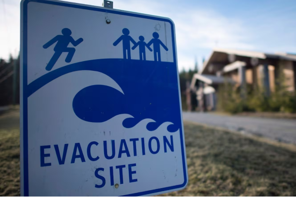 பிரிட்டிஷ் கொலம்பியா கடற்கரைக்கு சுனாமி எச்சரிக்கை | Tsunami Advisory Issued For Most Of Bc Coast