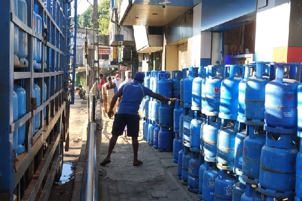 தட்டுப்பாடின்றி எரிவாயு கிடைக்க நடவடிக்கை : வெளியான தகவல் | Gas Supply Steps To Ensure Uninterrupted