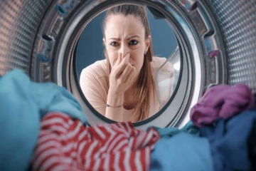 போர்வையில் வீசும் கெட்ட வாசனையை இல்லாமலாக்குவது எப்படி?