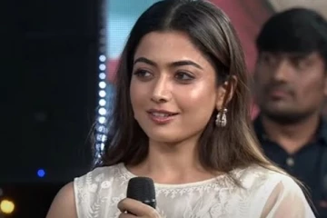 அச்சு அசல் அப்படியே நடிகை ராஷ்மிகாவை போலவே இருக்கும் பெண்.. அசந்துபோன ரசிகர்கள், வீடியோ இதோ