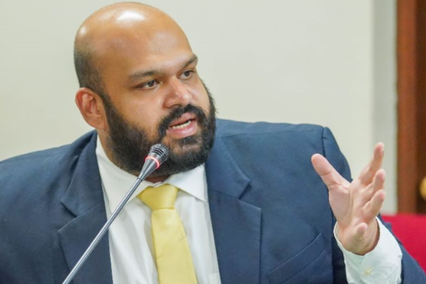 பெருந்தோட்டத் தொழிலாளர்களுக்கு 4 ஆயிரம் ரூபா வழங்கினாலும் ஆதரிப்போம்! நாடாளுமன்றில் சாணக்கியன்.. | Estate Workers Wage Hike Sanakiyan Mp Speech பெருந்தோட்டத் தொழிலாளர்களுக்கு 4 ஆயிரம் ரூபா வழங்கினாலும் ஆதரிப்போம்! நாடாளுமன்றில் சாணக்கியன்.. | Estate Workers Wage Hike Sanakiyan Mp Speech