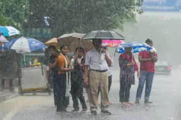 தமிழகத்தில் அடுத்து 3 நாட்களுக்கு கனமழை பெய்யும்.., எந்தெந்த மாவட்டங்களில் தெரியுமா?