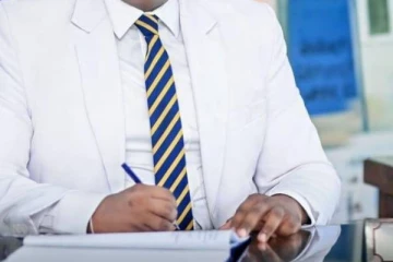 மாணவர்களை துஷ்பிரயோகத்திற்கு உட்படுத்திய பாடசாலை அதிபருக்கு நேர்ந்த கதி!