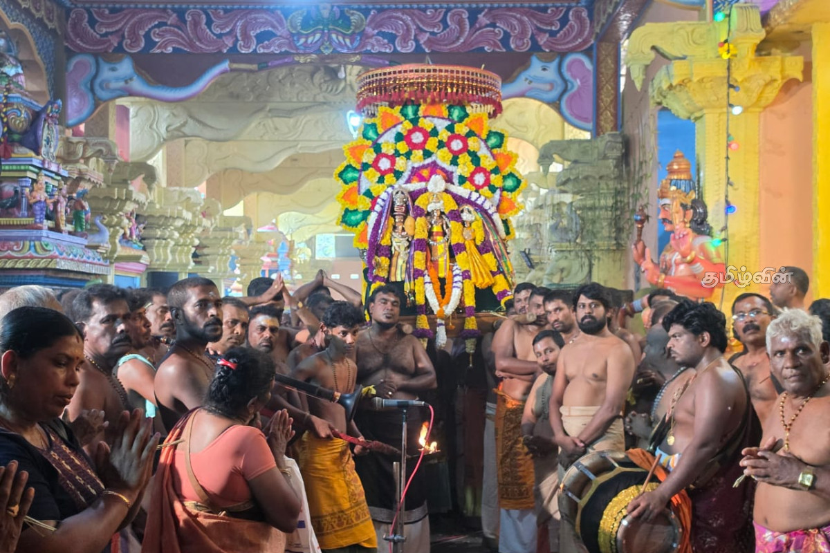 நாட்டின் பல பகுதிகளிலும் ஆடி அமாவாசை தினத்தை முன்னிட்டு விசேட நிகழ்வுகள் | Aadi Amavasya Theerthotsavam At Mamangeswarar