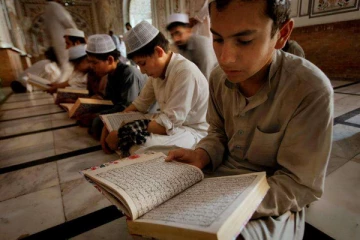 நோன்பு காலங்களில் சகல வகுப்புகளையும் லுஹர் தொழுகைக்கு முன்னர் நிறுத்துங்கள்