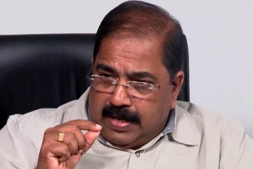 கூட்டமைப்புடன் விக்கி தரப்பு இணைவு - சுரேஷ் வெளியிட்ட தகவல்