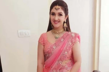 ஒற்றைப் புகைப்படத்தில் வனிதாவை ஓவர்டேக் செய்த தங்கை: அட்டகாசமான அழகில் நடிகை ஸ்ரீ தேவி