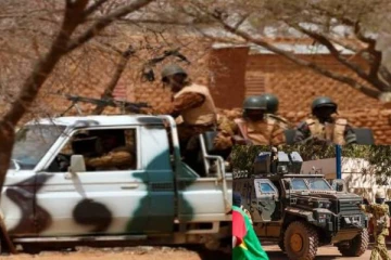 ஆபிரிக்க நாடொன்றில் 223 பேரை சுட்டுகொன்ற இராணுவத்தினர்