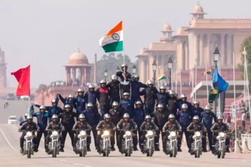 உலகின் மிகப்பெரிய ஜனநாயகம்,.இந்தியாவின் 76வது குடியரசு தினத்திற்கு அமெரிக்கா வாழ்த்து