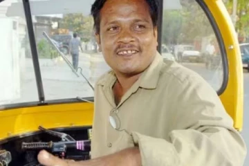 தேசிய விருது வென்ற நடிகர் பிழைப்புக்காக ஆட்டோ ஓட்டும் நிலை.., யார் அவர்?