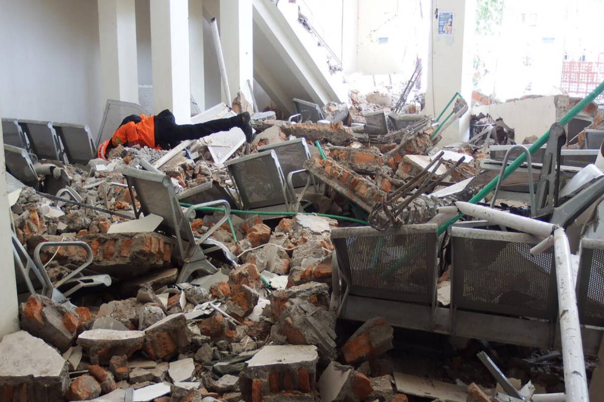 இந்தோனேஷியாவில் மீண்டும் நிலநடுக்கம் ; மக்கள் அச்சம் | Another Earthquake Hits Indonesia People Scared