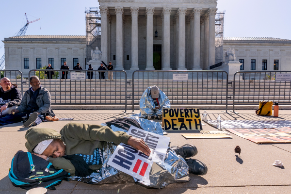 Trump vows to clear homeless from Washington, அமெரிக்காவில் வீடற்றவர்களை வெளியேற்றுவேன்..!டிரம்பின் புதிய அறிவிப்பால் வெடித்துள்ள சர்ச்சை!