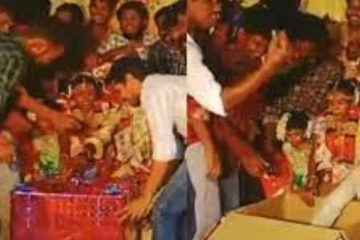 மாப்பிள்ளைக்கு நண்பர்கள் கொடுத்த பரிசு... மண்டபமே அதிர்ந்த தருணம்! அப்படியென்னவா இருக்கும்?