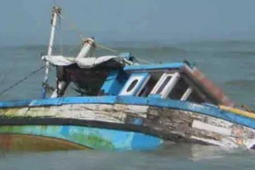 படகு விபத்தில் மாயமான மீனவர்கள் ; தீவிரமாகும் மீட்பு பணிகள்