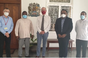 கனேடிய உயர்ஸ்தானிகரை சந்தித்துள்ள தமிழ்த் தேசிய கூட்டமைப்பினர்