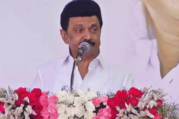 ஏறுதழுவுதல் அரங்கத்தை கட்டி எழுப்பியவன் ஸ்டாலின் என்று வரலாற்றில் இடம்பெறும் - முதல்வர் பெருமிதம்! - தமிழ்நாடு