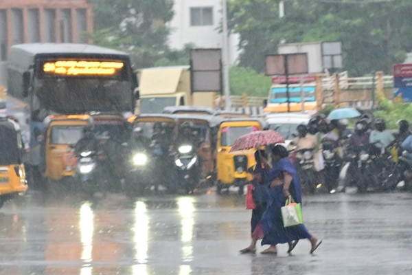 விலகி செல்லும் டிட்வா புயல் - தமிழ்நாட்டின் எந்த பகுதிகளில் மழை பெய்யும்? | Imd Say Ditwah Cyclone Will Weaken Miss Depression