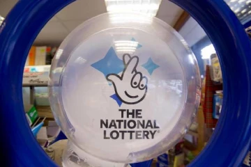 யூரோ மில்லியன் ஜாக்பாட்: 185 மில்லியன் டொலர் தொகையை வென்ற அதிர்ஷ்டசாலி