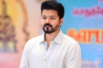 படப்பிடிப்பிற்கு இடையில் பிரபல கோவிலுக்கு சென்றுள்ள நடிகர் விஜய்- எங்கே பாருங்க, வைரலாகும் போட்டோ