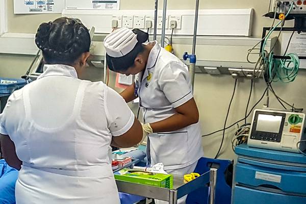 இரு பிள்ளைகளுக்கு விஷம் கொடுத்த தாயும் பலி | Mother Who Poisoned Her Two Children Also Died