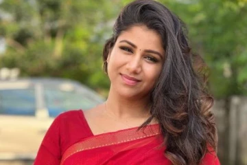 டாப் சீரியல் நடிகை ஆல்யா மானசாவின் அம்மா-அப்பாவை பார்த்துள்ளீர்களா?- இதோ பாருங்க