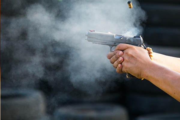 துப்பாக்கிச் சூட்டில் 4வயது சிறுவன் உயிரிழப்பு | A 4 Year Old Boy Was Killed In The Shooting